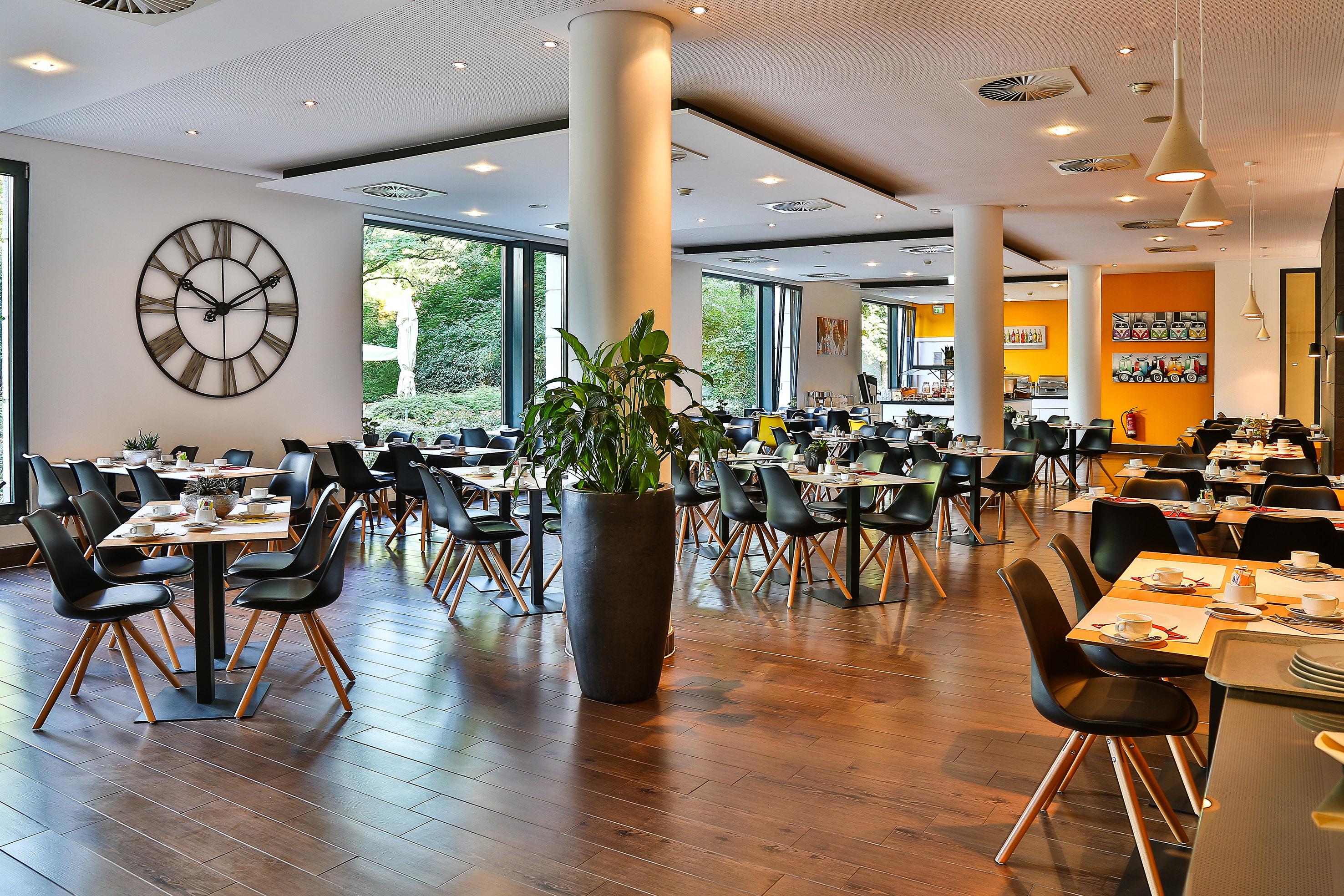Hotel Frankfurt Messe Affiliated By Meliá 4*